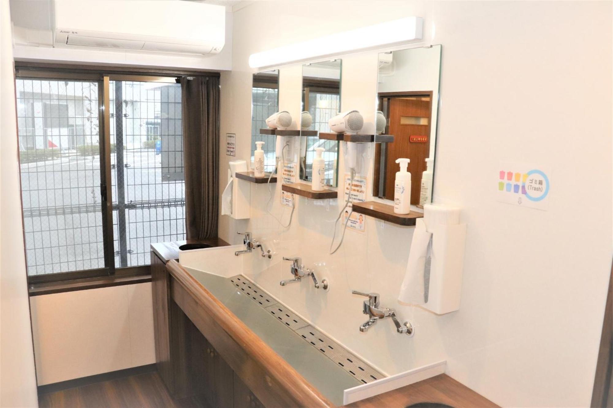 Jam Hostel Hakata Station Front Semi-Private Room With Shared Bathroom - Vacation Stay 61445 Fukuoka  Exterior foto